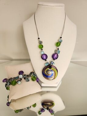 Handmade Purple & Green Swirl Glass Pendant Necklace and Bracelet Set